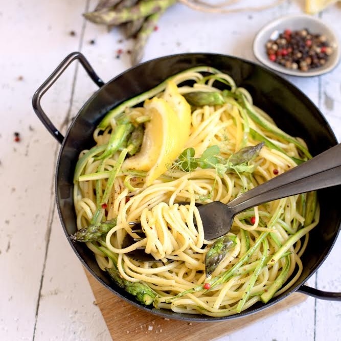 Zitronen-Spargel-Spaghetti